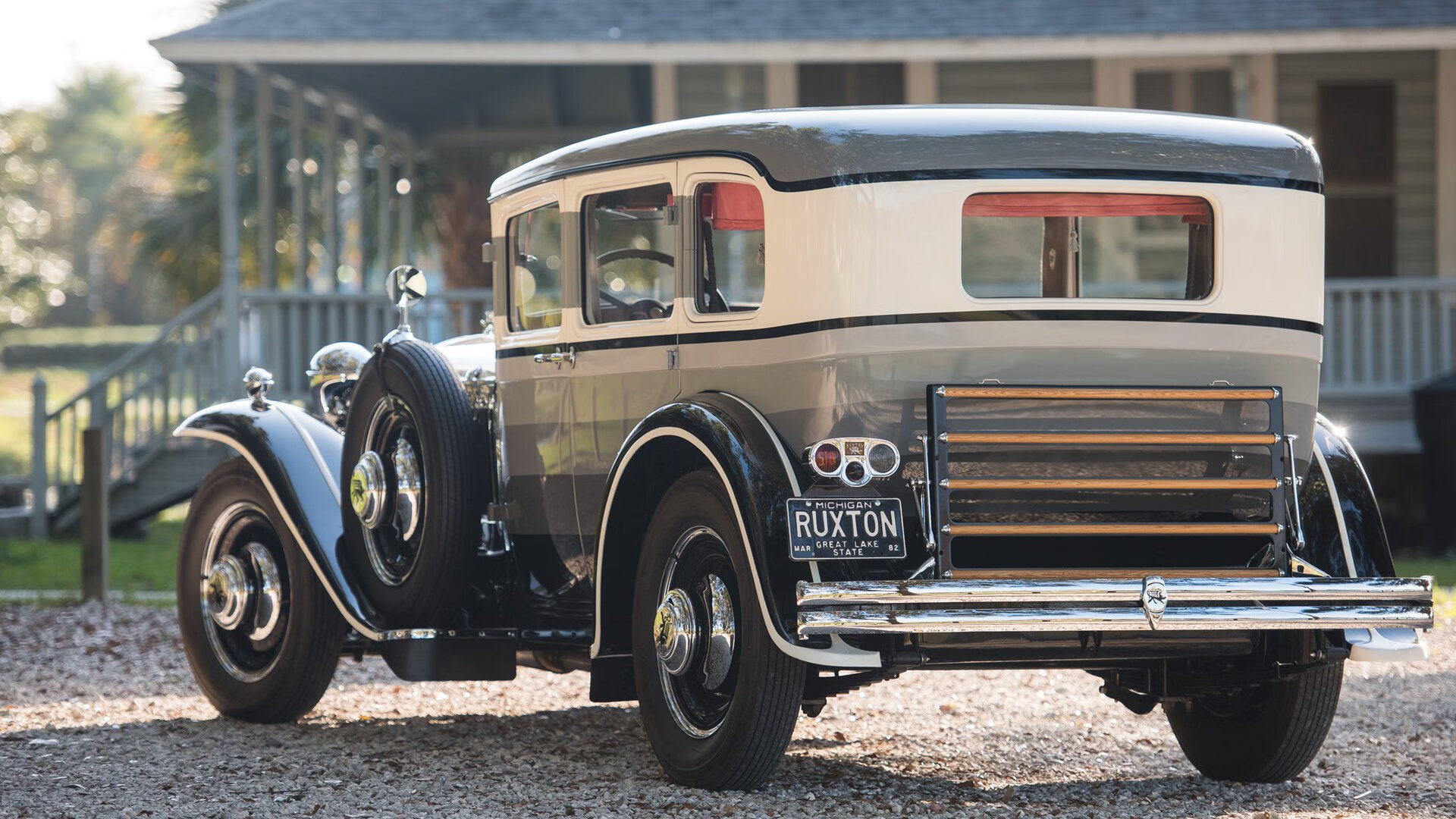 佩德里状态火热映照东方奇迹，中国球队爆冷马德里竞技震撼足坛