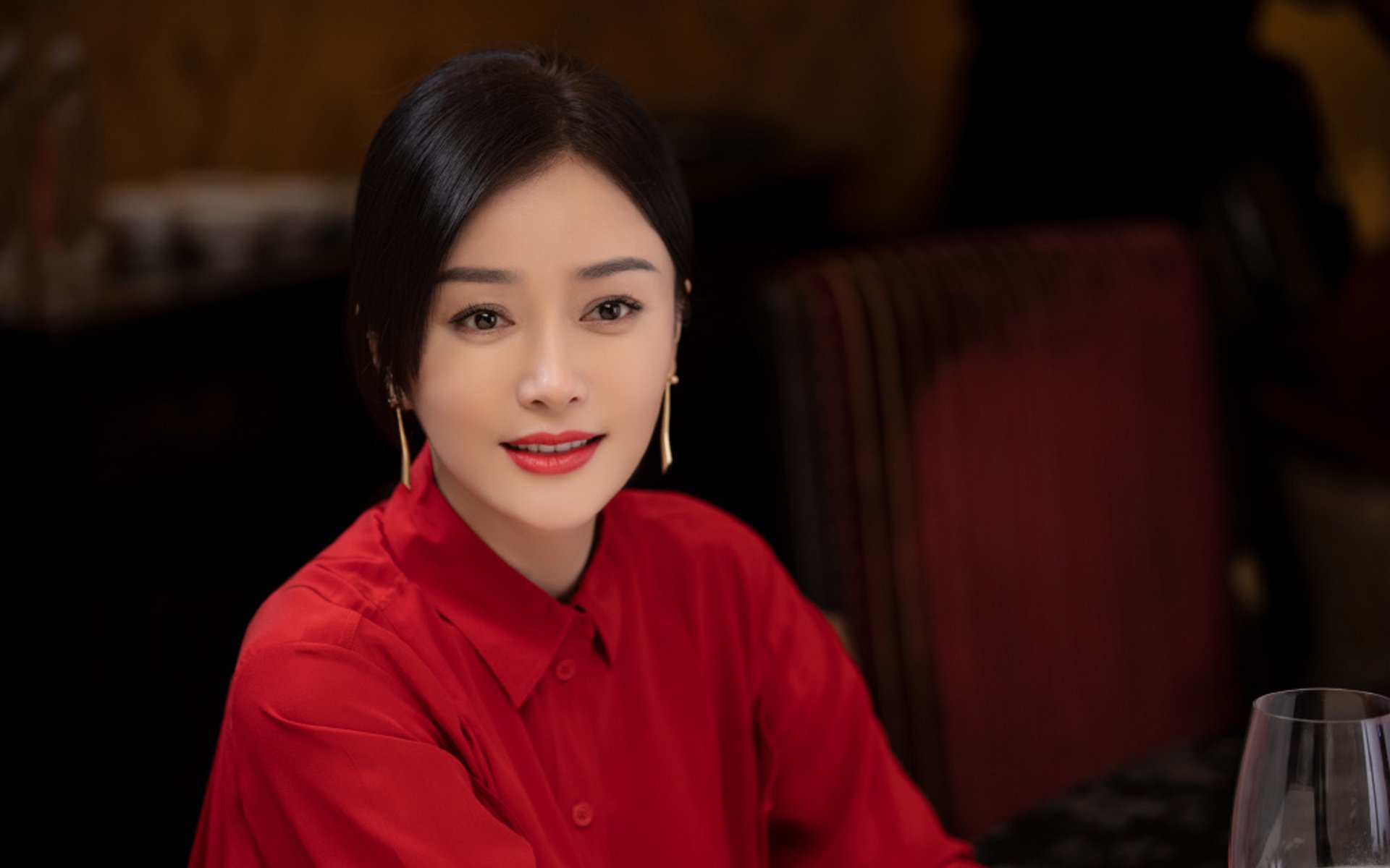 开云体育平台APP-北欧德比惊现南美风暴，努涅斯独造四球，瑞典5-1冰岛锁定G组头名
