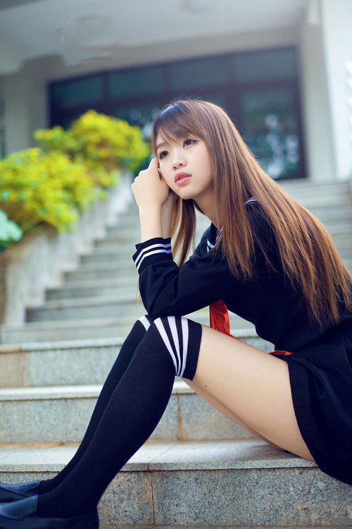 双线风暴，2026世界杯揭幕战英格兰碾压韩国，莱万多夫斯基率波兰掀起进攻狂潮—绿茵场上的两种唯一定义